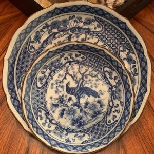 Set of Vintage Toyo Bowls Blue and White China